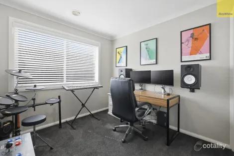 Property photo of 55 Cromarty Circuit Darley VIC 3340