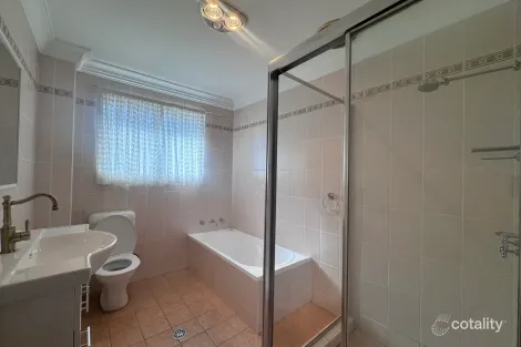 Property photo of 2/69 Rosebery Road Guildford NSW 2161