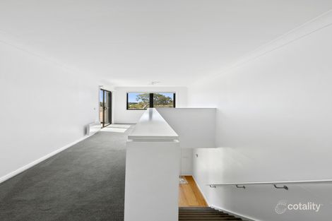 Property photo of 6 Gallery Walk Mount Duneed VIC 3217