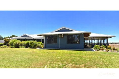 Property photo of 2 Ravenscliffe Road Kirup WA 6251