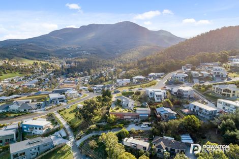 12 Thelma Dr, West Hobart, TAS 7000