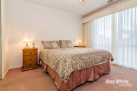Property photo of 6 Hoysted Avenue Cranbourne North VIC 3977