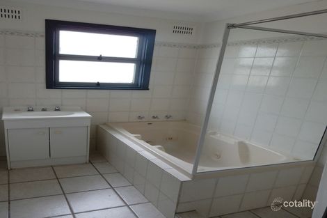 Property photo of 31 Swan Street Inverell NSW 2360