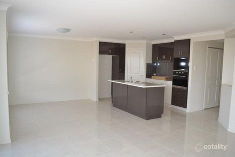 Property photo of 1/7 Sanctuary Drive Cranley QLD 4350
