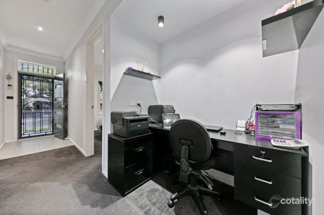 Property photo of 16 Berrima Close Craigieburn VIC 3064