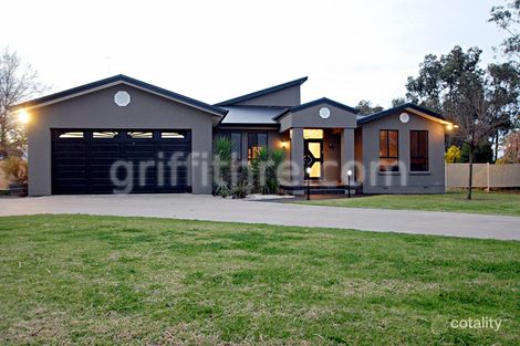 11 Melville Cres, Griffith, NSW 2680