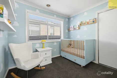 Property photo of 55 Cromarty Circuit Darley VIC 3340