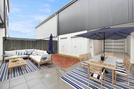 Property photo of 27 General Boulevard Edmondson Park NSW 2174