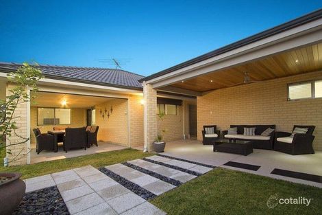 Property photo of 15 Strasbourg Vista Hocking WA 6065
