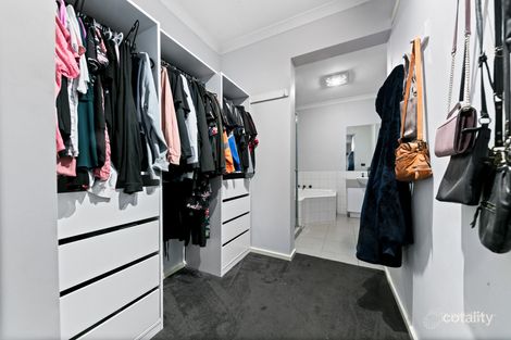 Property photo of 16 Berrima Close Craigieburn VIC 3064