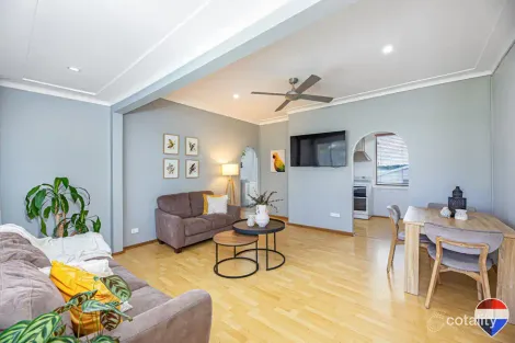Property photo of 32 Worcester Road Cambridge Park NSW 2747