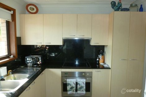 Property photo of 27 Armrick Avenue Broadbeach QLD 4218