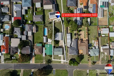 Property photo of 32 Worcester Road Cambridge Park NSW 2747