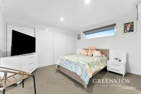 Property photo of 5 Nemo Street Pakenham VIC 3810