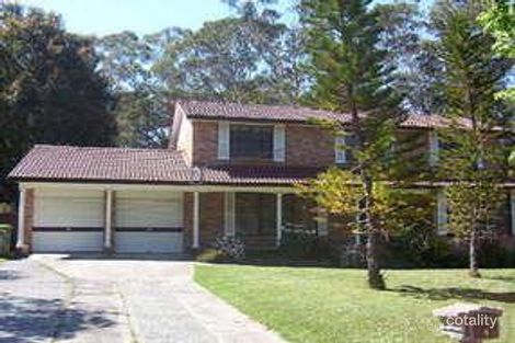 Property photo of 4 Daphne Close Wyoming NSW 2250