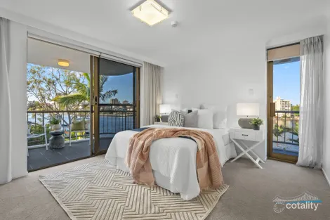 Property photo of 4/77 Cairns Street Kangaroo Point QLD 4169
