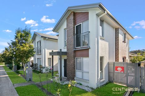 4 Glider Ave, Middleton Grange, NSW 2171