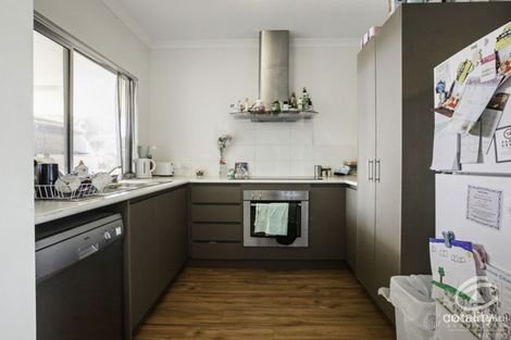 Property photo of 17 Jadura Crescent Baynton WA 6714