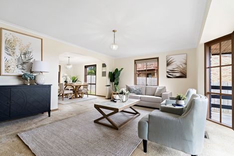 Property photo of 31 Kenross Drive Wheelers Hill VIC 3150
