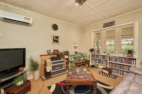 Property photo of 25 The Boulevarde Kooringal NSW 2650
