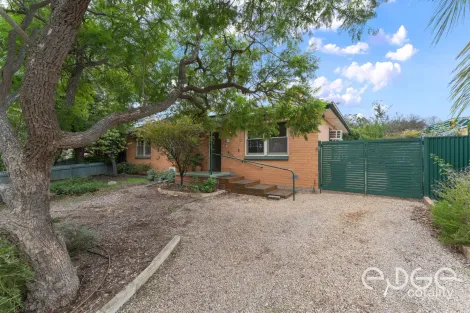 15 Waldron St, Elizabeth East, SA 5112