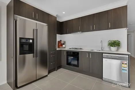 Property photo of 97 Ingall Loop Catherine Field NSW 2557