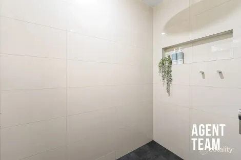 Property photo of 27 Kinchela Crescent Latham ACT 2615