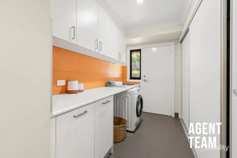 Property photo of 27 Kinchela Crescent Latham ACT 2615