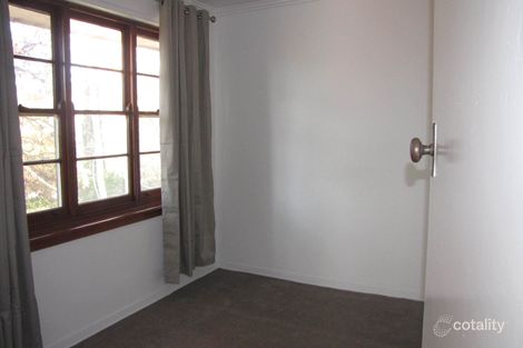 Property photo of 11 Fraser Place Yarralumla ACT 2600