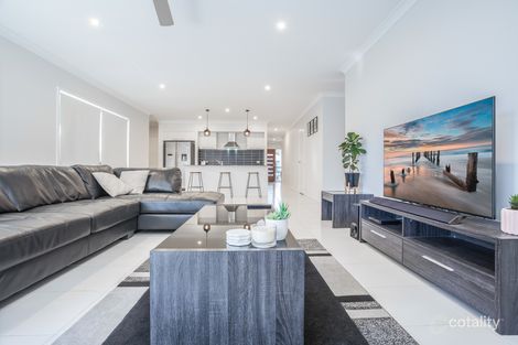 Property photo of 94 Greenhaven Circuit Narangba QLD 4504