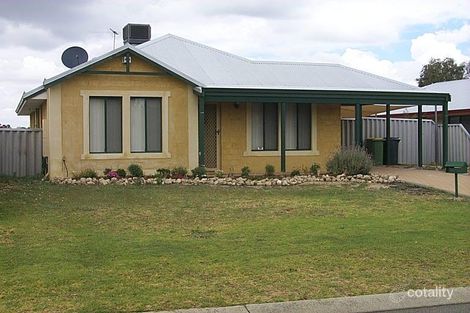 30 Hinkler St, Kenwick, WA 6107