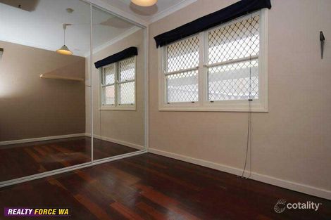 Property photo of 16 Ilumba Way Nollamara WA 6061