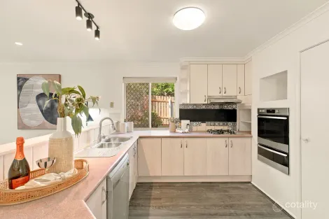 Property photo of 21 Van Gogh Place Mackenzie QLD 4156
