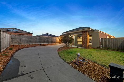 Property photo of 20 Bayley Place Cranbourne West VIC 3977