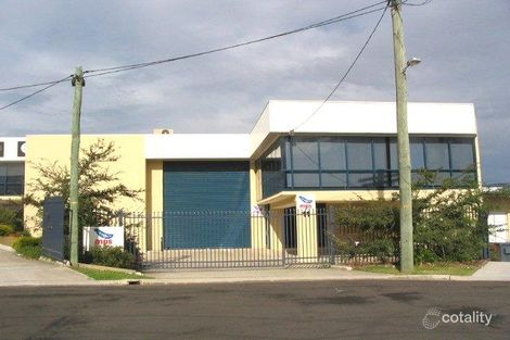 11 Spireton Pl, Pendle Hill, NSW 2145