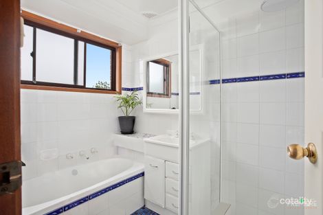 Property photo of 3 Jarley Place Ambarvale NSW 2560