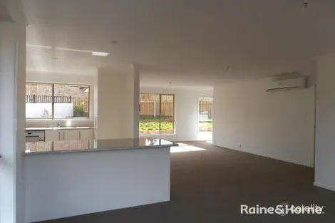 Property photo of 5/24 Cider Gum Drive Blackmans Bay TAS 7052