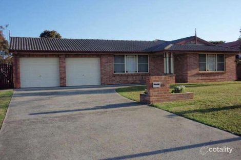 16 Wonga Pl, St Georges Basin, NSW 2540