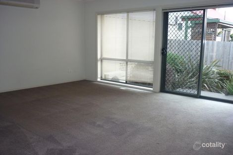 Property photo of 2/69 Scoresby Road Bayswater VIC 3153