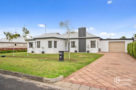 Property photo of 2 Hammer Court Mount Gambier SA 5290