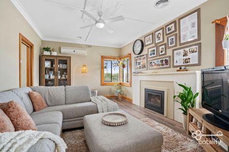 Property photo of 2 Hammer Court Mount Gambier SA 5290