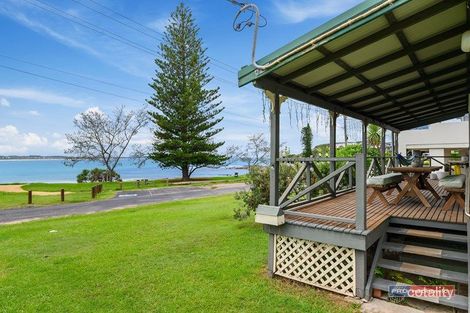 Property photo of 6 Second Avenue Arrawarra Headland NSW 2456