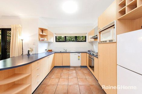 Property photo of 5/122 Central Avenue Indooroopilly QLD 4068