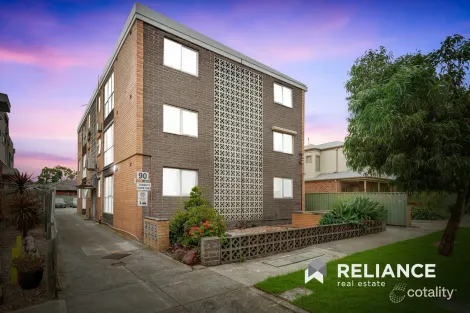 12/90 Roberts St, West Footscray, VIC 3012