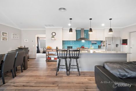 Property photo of 16 Messenger Parade Lucas VIC 3350