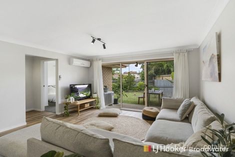 Property photo of 11/21 Usher Avenue Labrador QLD 4215