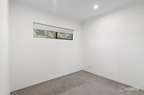 Property photo of 2/205 Fisher Street Cloverdale WA 6105