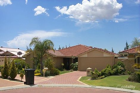 32 Bremner Cir, Canning Vale, WA 6155