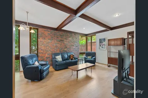 Property photo of 5 Lealt Place Ardross WA 6153