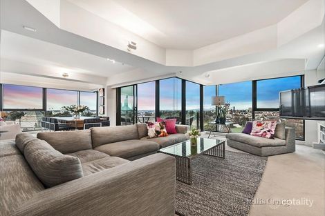 Property photo of 1705/2-14 Albert Road South Melbourne VIC 3205